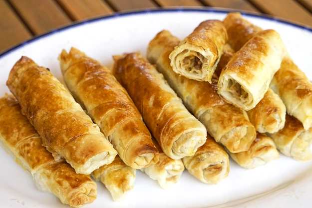 Patatesli Börek